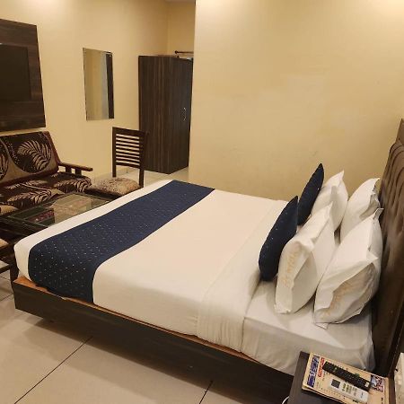 Hotel City Lite Delhi Nowe Delhi Zewnętrze zdjęcie