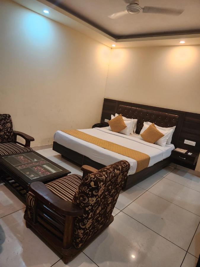 Hotel City Lite Delhi Nowe Delhi Zewnętrze zdjęcie